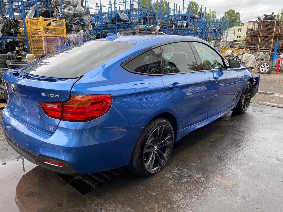 Dezmembrez bmw seria 3 gt f32 M-pachet n57d30b 258 cp/bara spate m/far