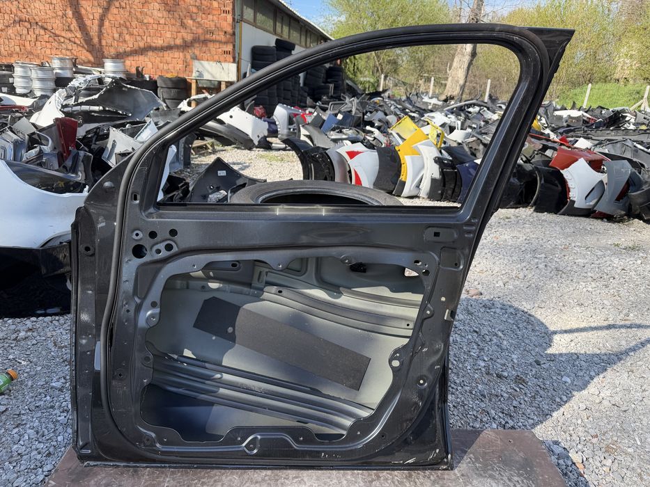 Врата Mercedes GLC W254 2022 год.-