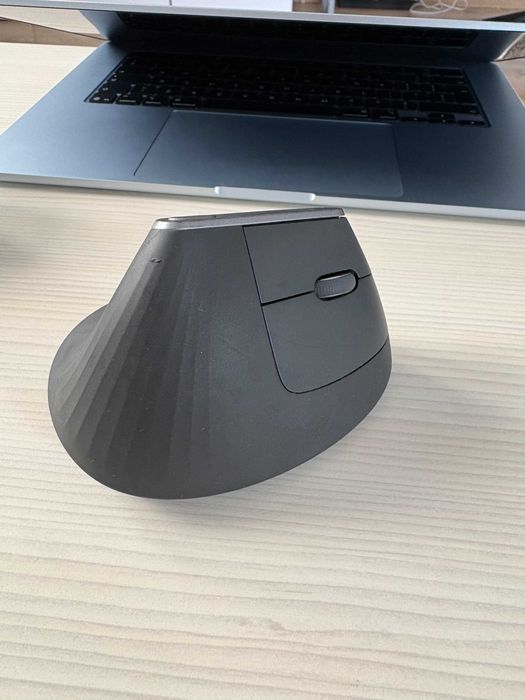 Mouse Logitech MX Vertical