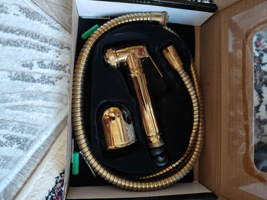 Продам мойку/умывальник в отличном состоянии + подарки!