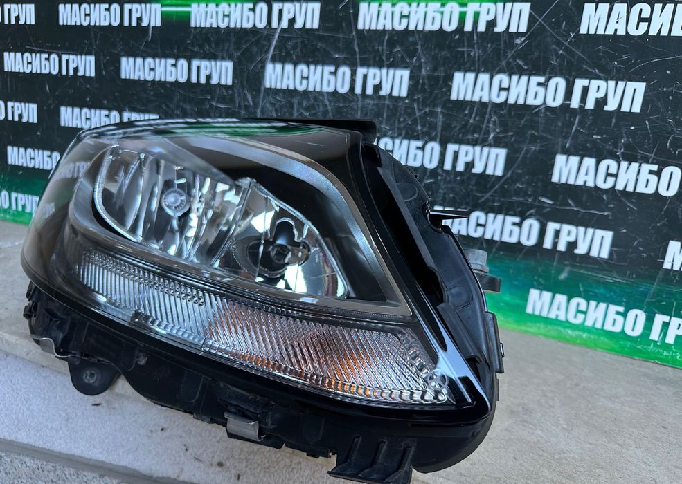 Фар десен фарове нексенон Н7 за Мерцедес Mercedes C-класа W205,DEPO