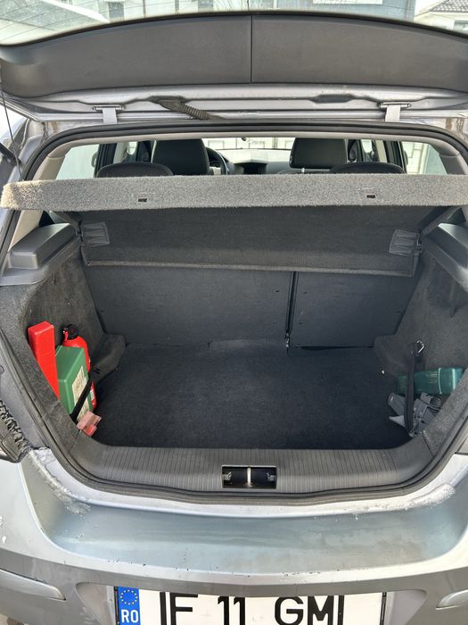 Vand opel astra h hatchback 1,6 benzina 2008