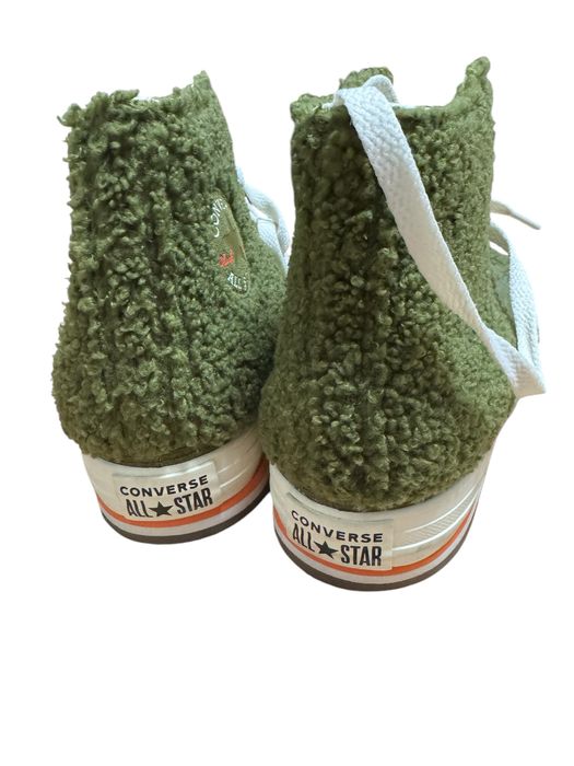 Продам новые Converse оригинал