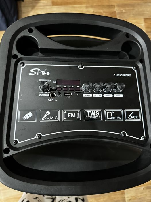 Портативная колонка