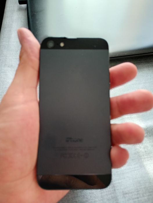 iPhone 5 отличен