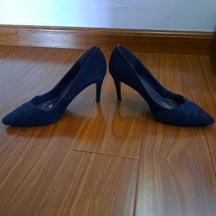 incaltaminte piele putin purtate