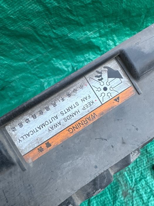 Вентилятор диффузор Хендай Туксон 2 2.0 G4KD Tucson II ix35 радиатор