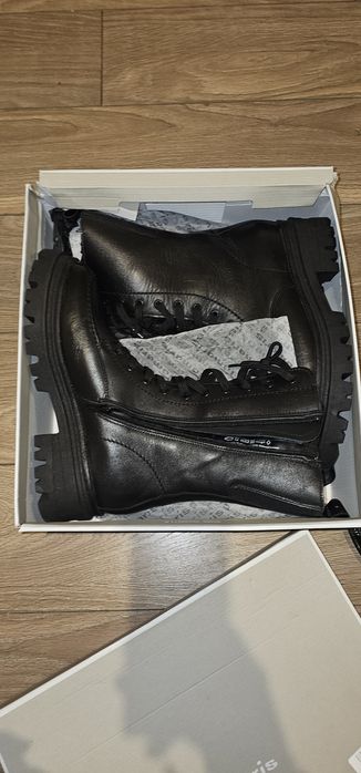 Дамски боти  Tamaris. Естествена кожа с подплата. Номер 40..