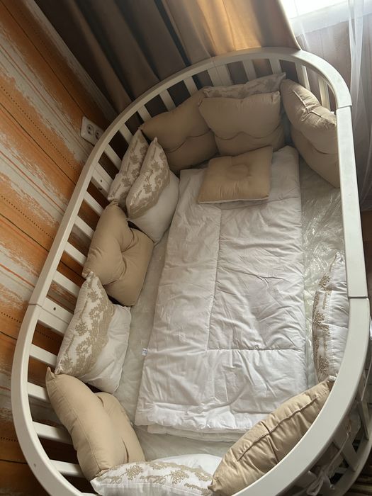 Продается детский манеж.