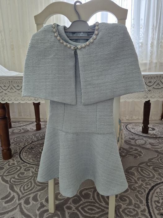 Красивое платье для девочки 5-6 лет