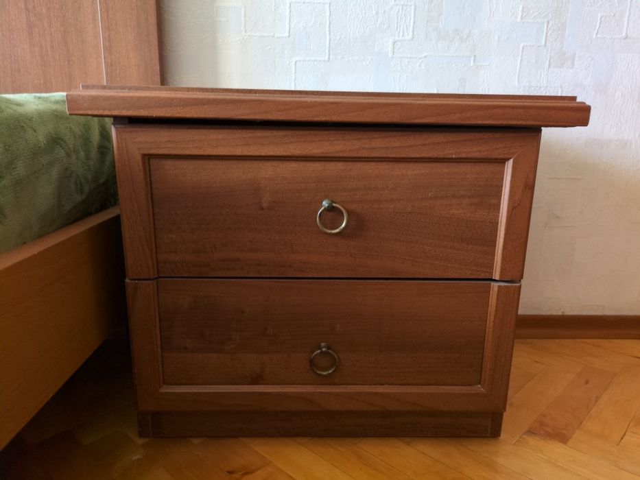 Гарнитур спальный