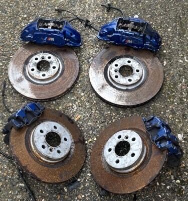 Спирачни апарати Брембо Brembo и спирачни дискове за БМВ F40 F44 BMW