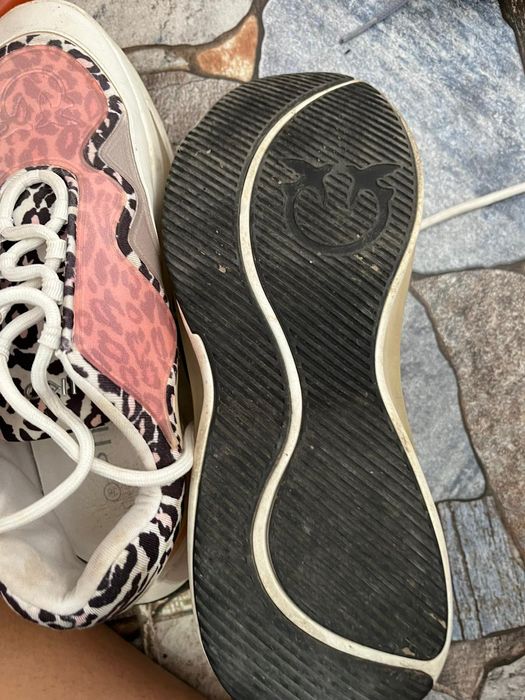 Sneakersi Pinko dama EU 37