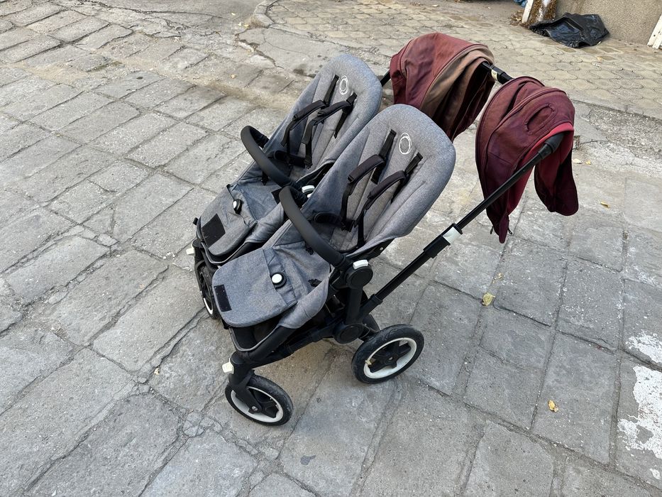 Детска количка за Близнаци