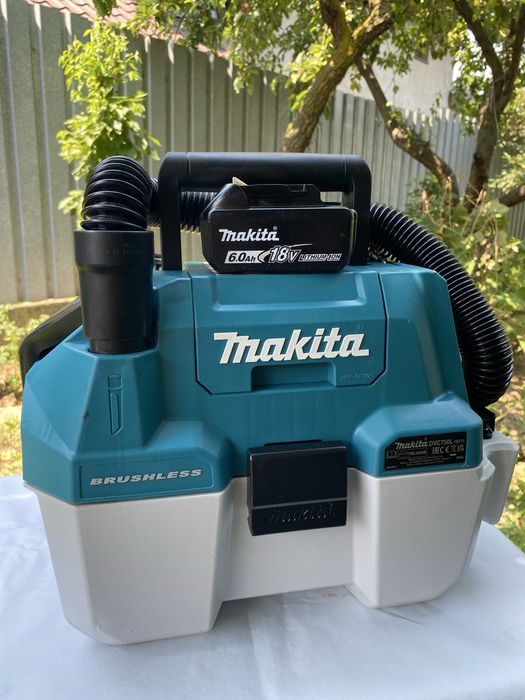 Makita Aspirator DVC 750L Brushless Ca nou! 6 Ah