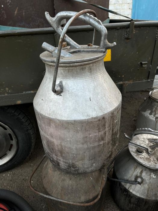 Продам ведро аллюминиевое.