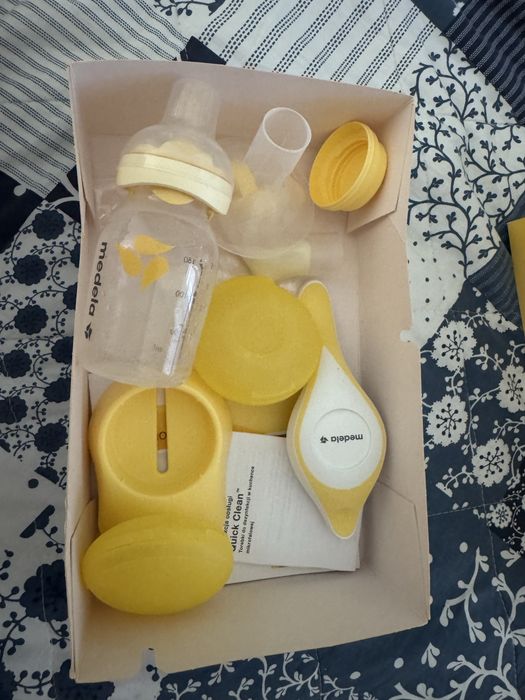 Молокоотсос Medela
