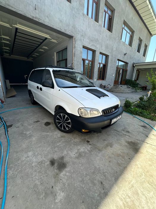 Kia Carnival Sotiladi 1998yil