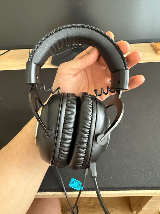 Vând Căști de Gaming