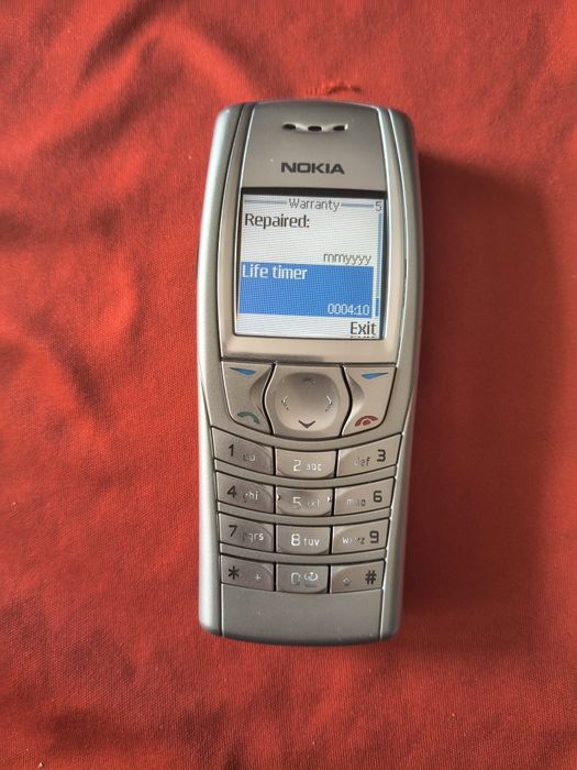 Nokia 6610i  ( decodat, lifetimer 4:10, impecabil)