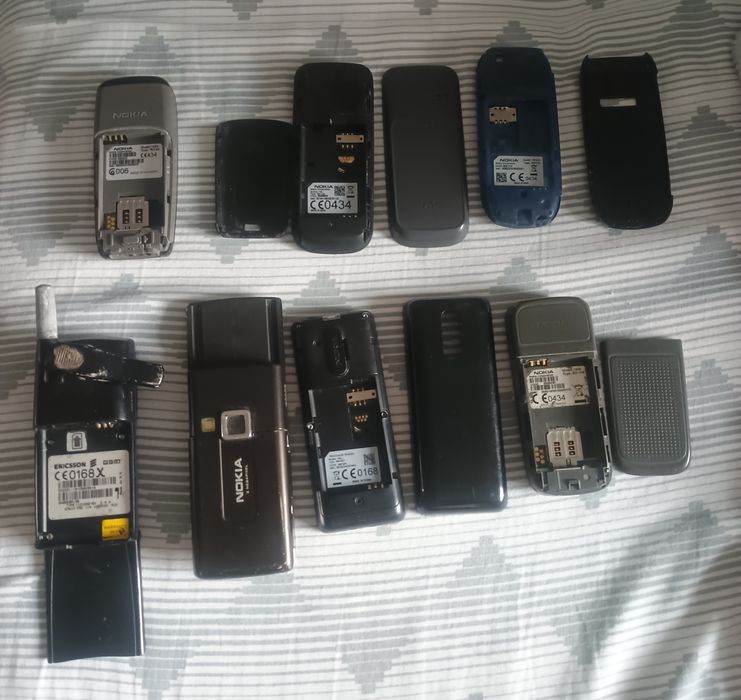 Лот телефони nokia,ericsson