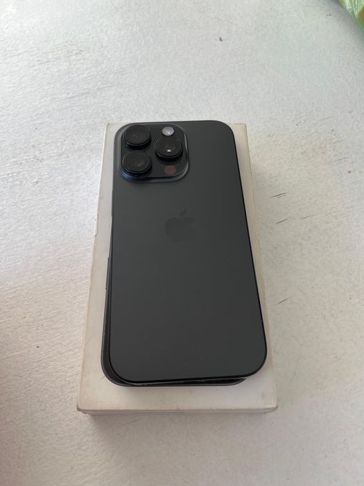 iPhone 16pro 256gb