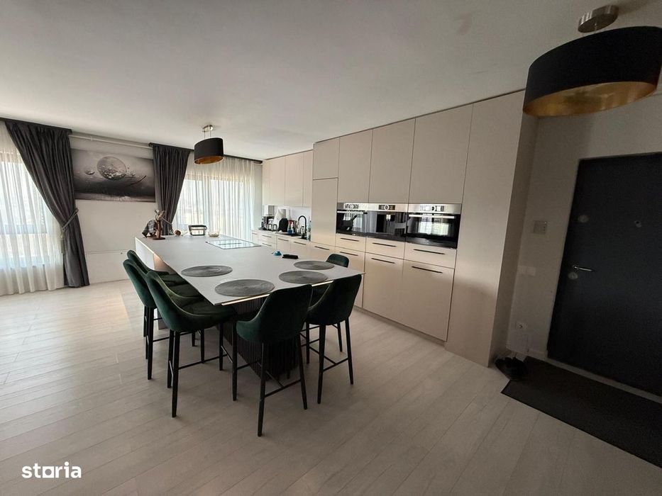 Apartament bloc NOU,4 camere,3 bai,2 terase,parcare privată