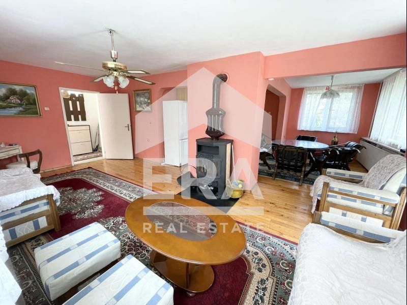 Продава се Къща в София, Симеоново - 1610 кв.м за 528 €/кв.м - Снимка #2