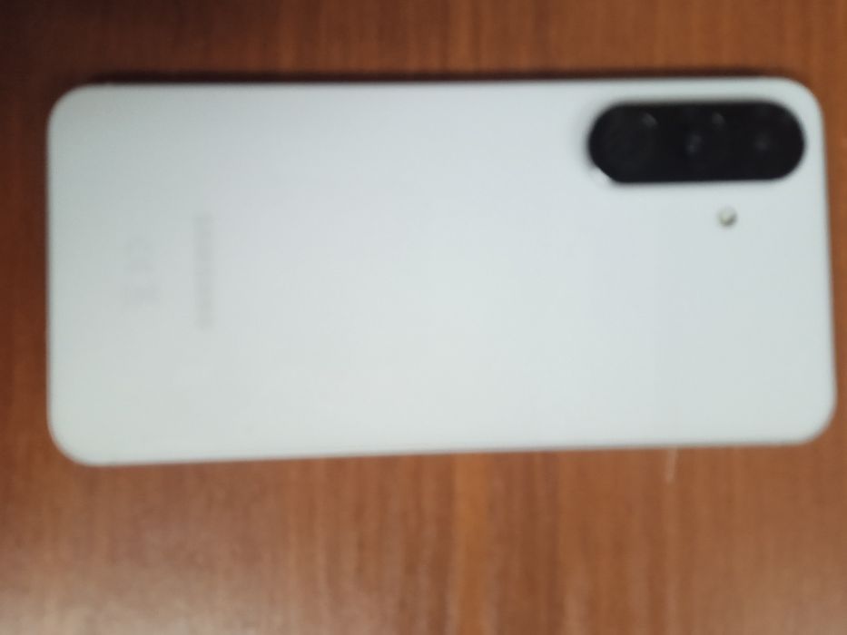 Продам Самсунг А 56