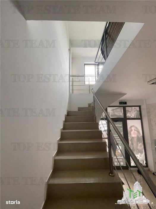 Apartament premium 4 camere cu intrare separata, ideal officecabinet,