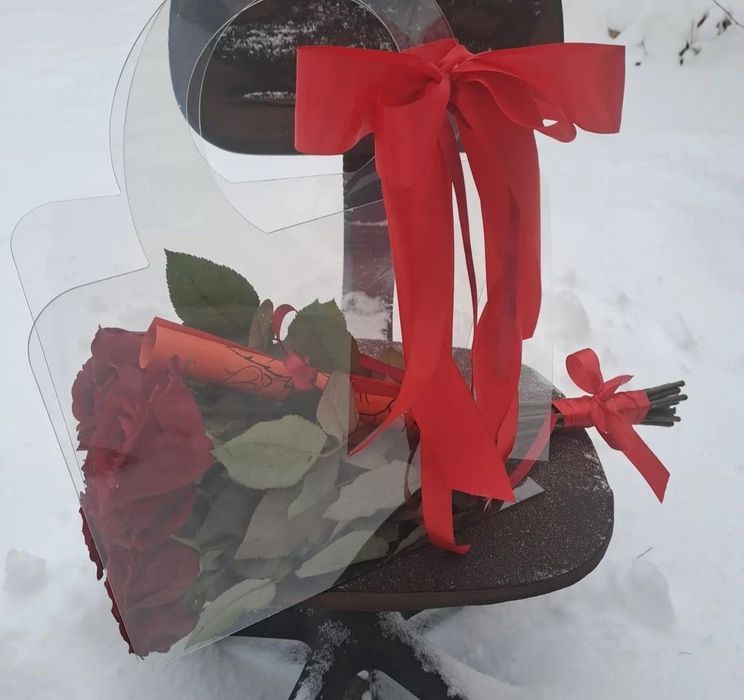 Розы в сумке, букеты