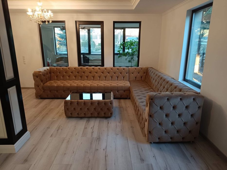 Canapea Chesterfield