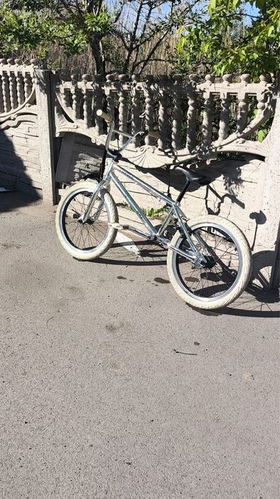 Продам Bmx в отличном состоянии
