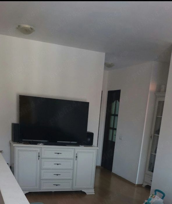 Apartament 3 camere Floresti, vis-a-vis parc Poligon