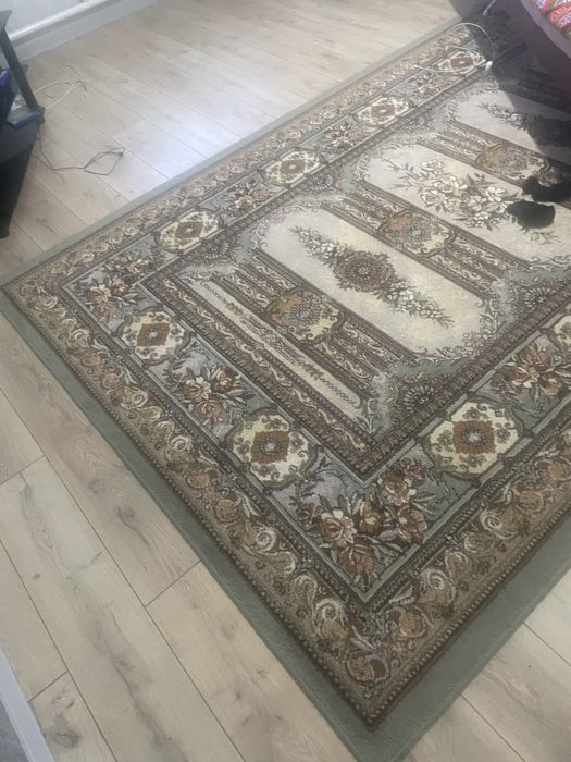 Ковры на прожажу