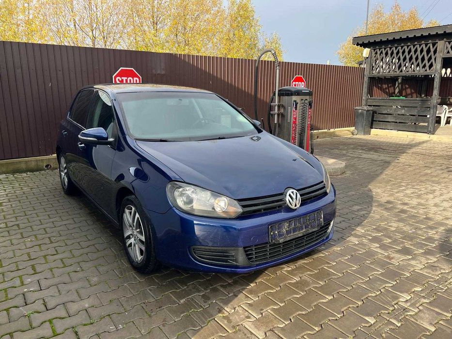 Volkswagen Golf 1.6 TDI DPF Comfortline