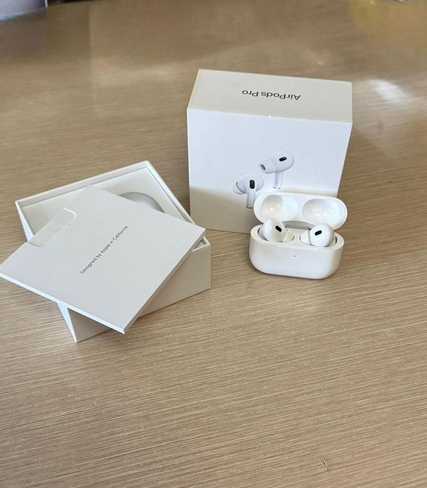 Наушники Apple AirPods Pro