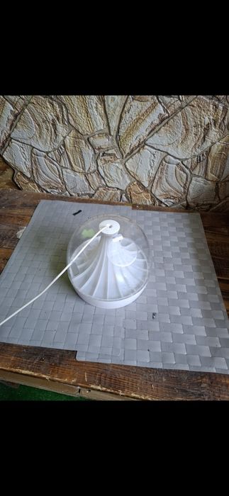 Уникално красива лампа на Филипс