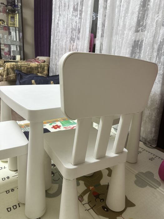 Стол со стульями икея