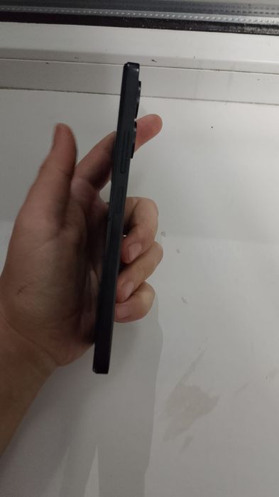 Редми 13С в хорошем состоянии