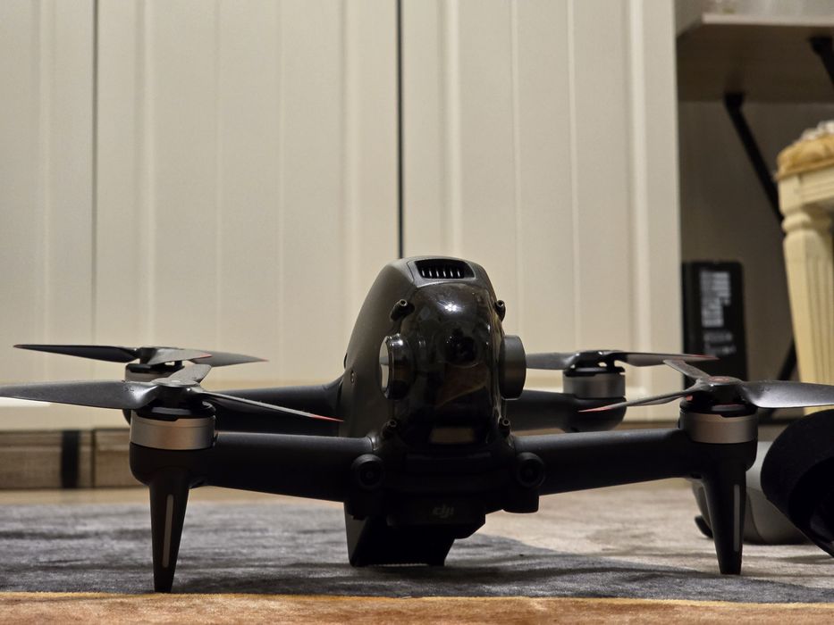 Dji fpv compo идеально состояние все в комплекте есть