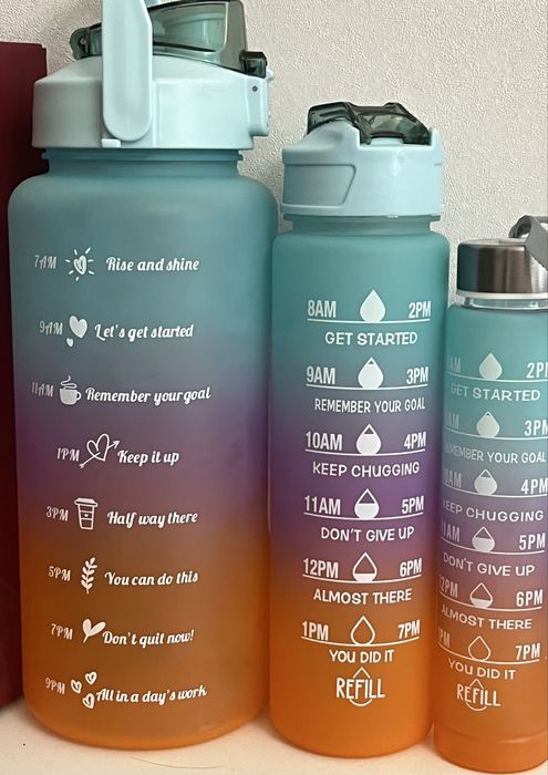 Набор пластиковых бутылей