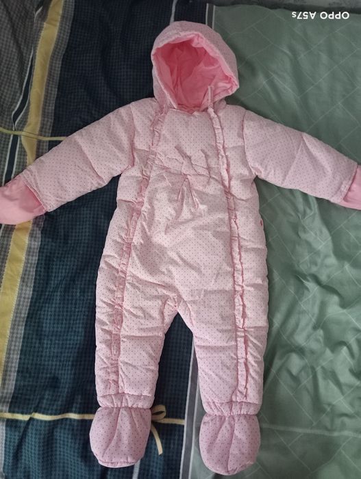 Продам детский комбинезон