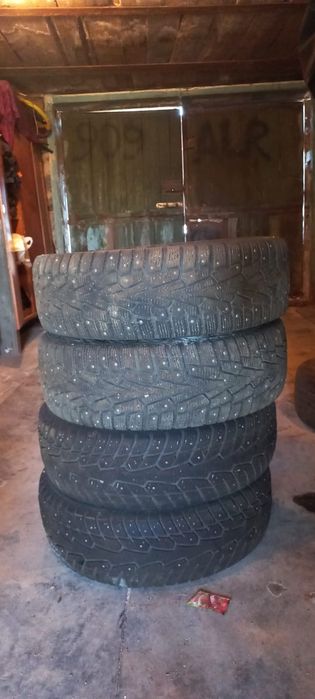 Колеса с шипами 215/65R16