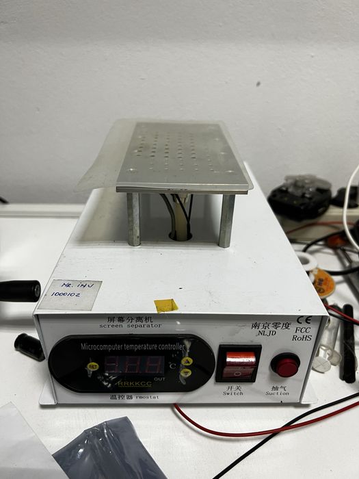 Laminator dispay LCD/ OCA, pompa vacum, aparatura service GSM