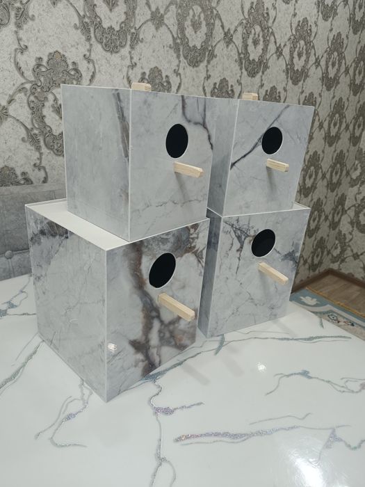 Домики для попугайчиков