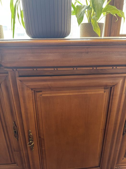 Комод из натурального дерева