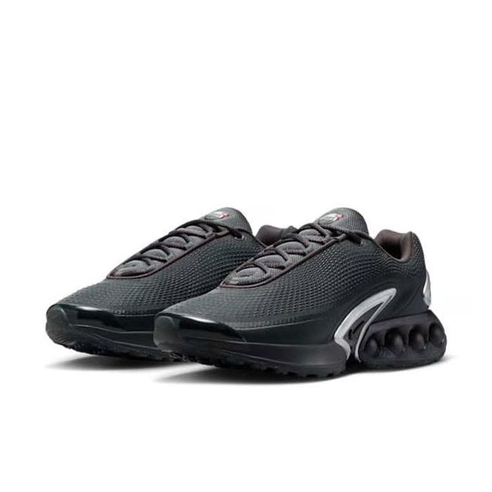 Nike air max DN Black & Metallic Silver