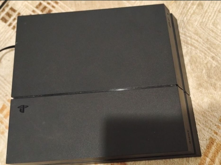 PS 4 stare foarte buna