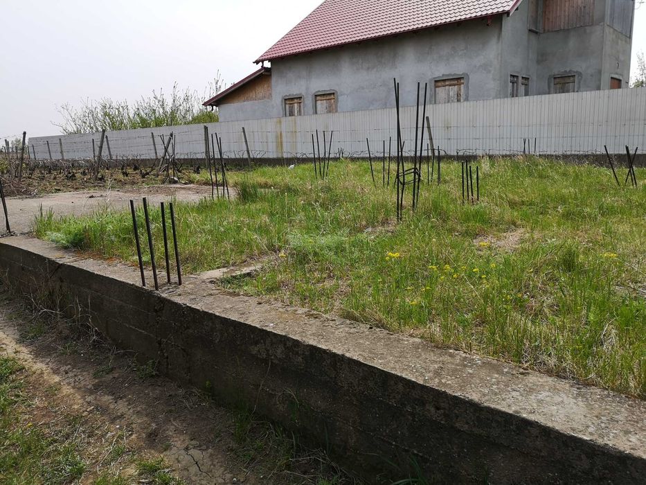 Vand  Teren intravilan 1.500 mp  situat in oras Odobesti - Negociabil